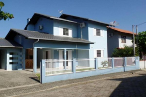 Casa Azul, ampla e confortável, Penha Santa Catarina, Parque Beto Carrero